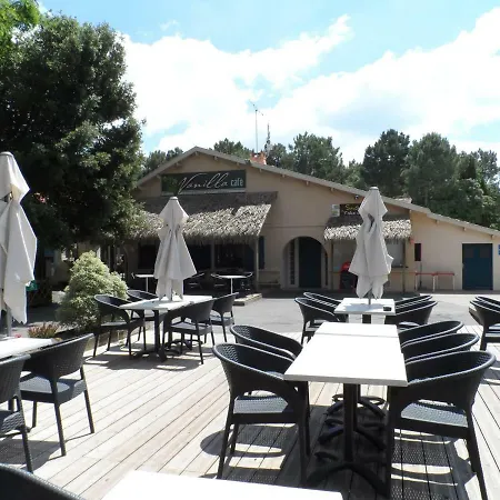 Mobil Au Camping Du Bois Dormant 4*